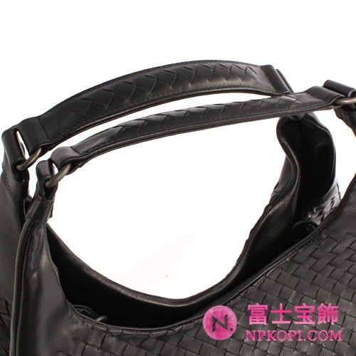 Bottega Veneta/ボッテガ・ヴェネタ  ラムスキン ショルダーバッグ ブラック 125787V00168175